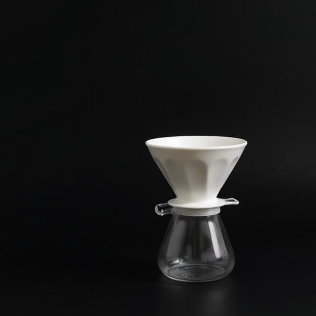 Hario V60 02 Ceramic Dripper + 100 Filters